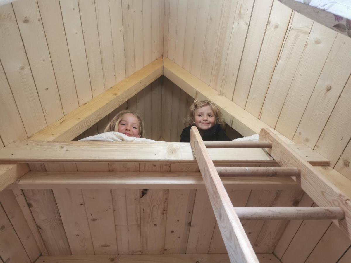 Glamping Mm Hotel Muta Екстериор снимка