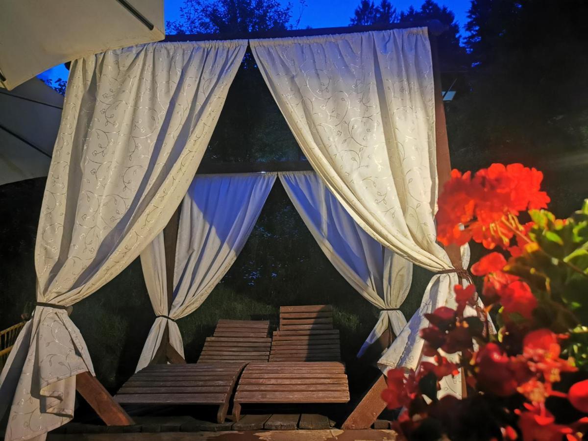 Glamping Mm Hotel Muta Екстериор снимка