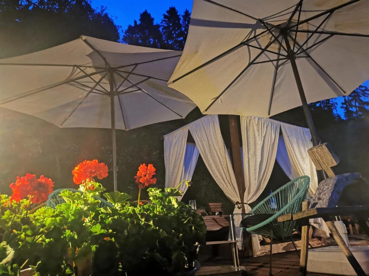 Glamping Mm Hotel Muta Екстериор снимка